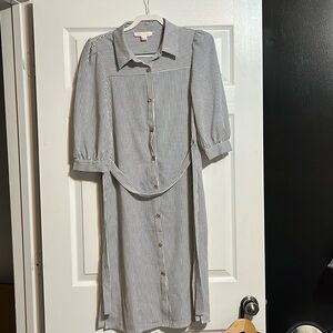 Blue gray striped dress never worn size medium